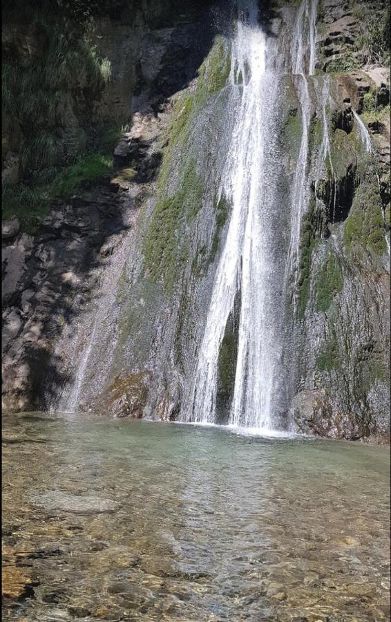 Appartamento Le Cascate Cittiglio Bagian luar foto
